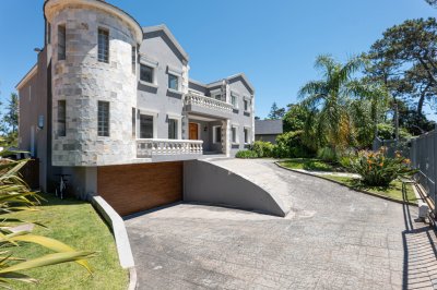 Casa em Pinares
