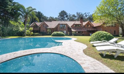 CASA EN BEVERLY HILLS