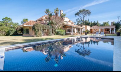 CASA EN BEVERLY HILLS