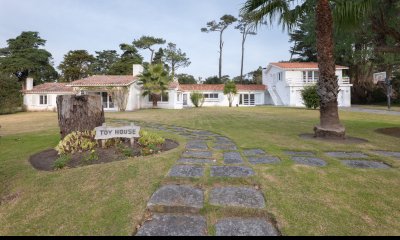 CASA EN EL GOLF
