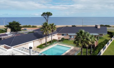 WATERFRONT PLAYA MANSA