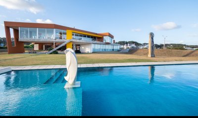 CASA EN LA BARRA