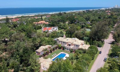 VILLA ITALIANA - PLAYA BRAVA