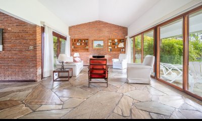CASA EN EL GOLF