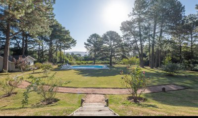 CASA EN VENTA PUNTA BALLENA 3 DORMI-S