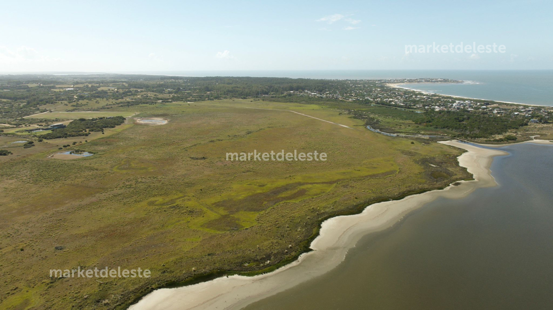 Excepcional chacra de 24 hectáreas con costa a la Laguna de José Ignacio - MKT7985H
