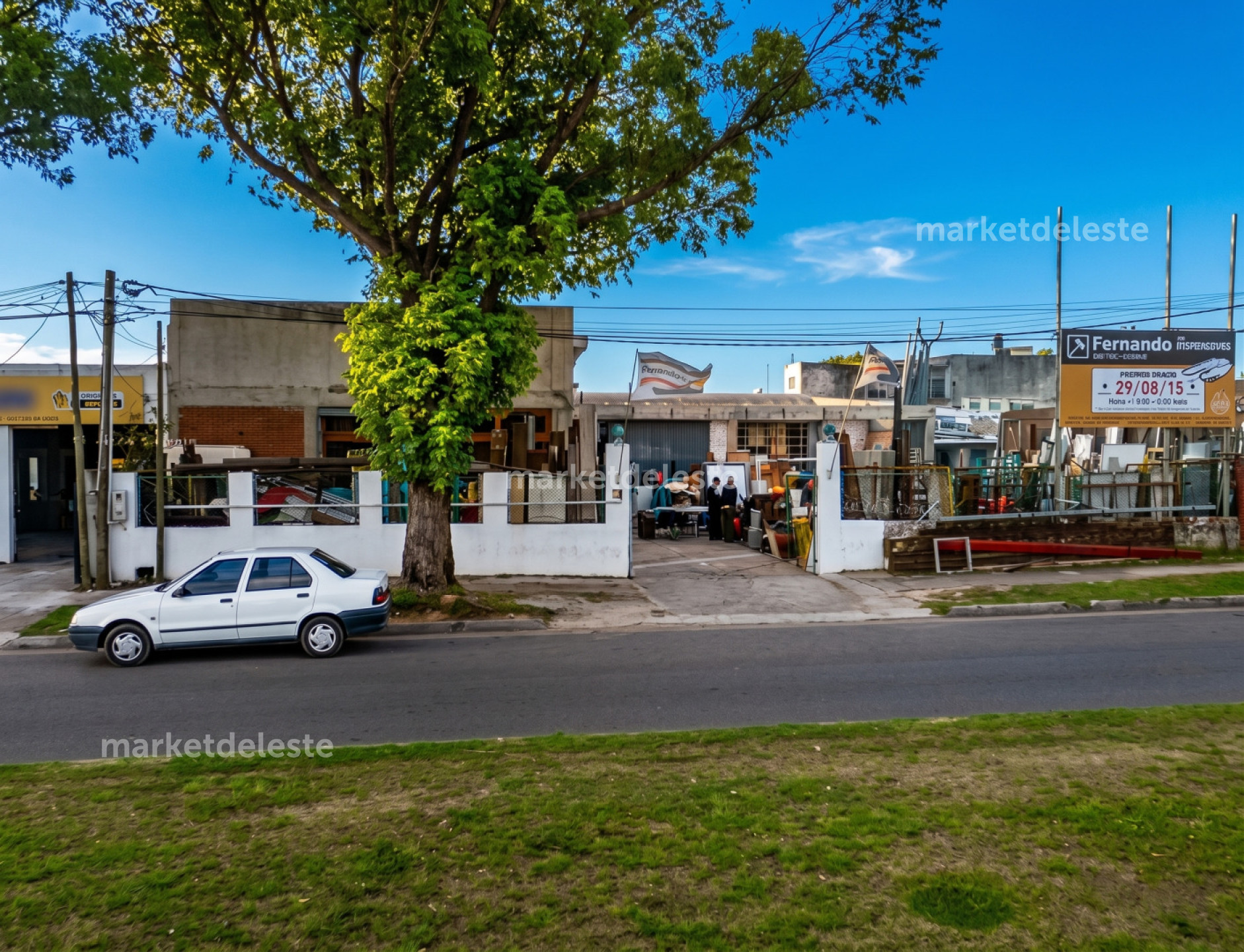 TERRENO DE 900 M2 EN AV LUSSICH  - MKT8457L