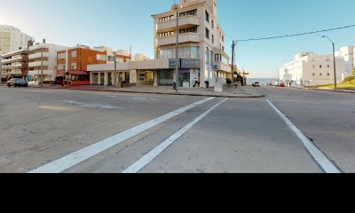 EDIFICIO COMERCIAL CON LOCALES