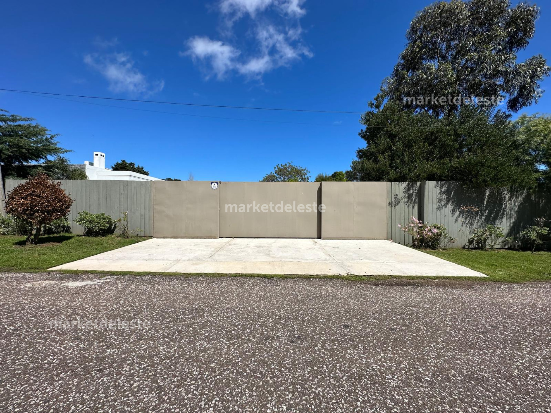 Terreno ID.7728 - ESQUINA EN VENTA BEVERLY HILLS