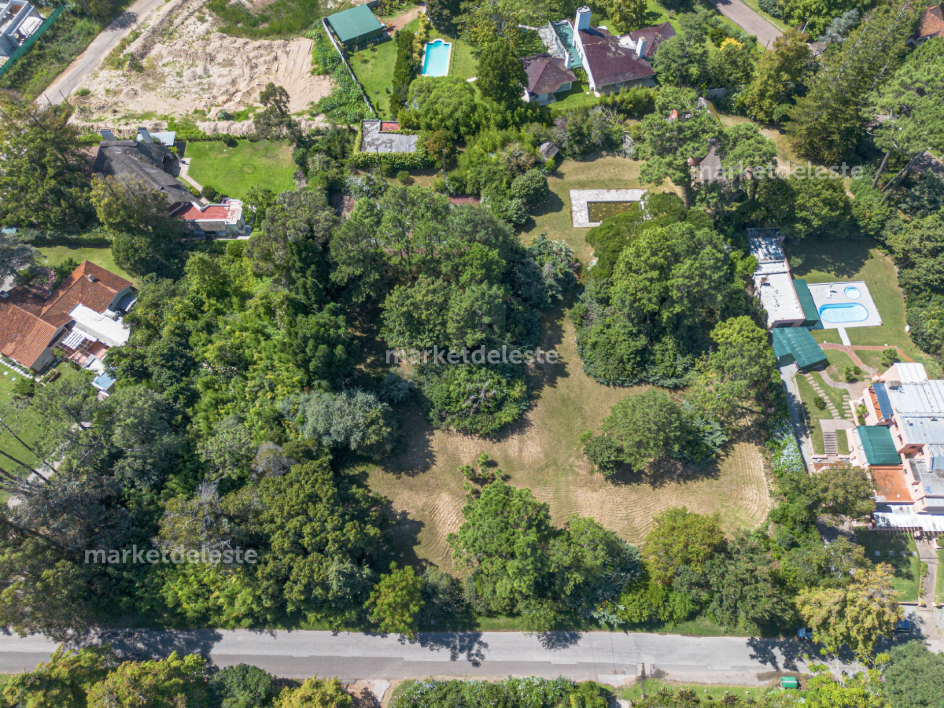 Terreno ID.6371 - TERRENO EN BARRIO GOLF 