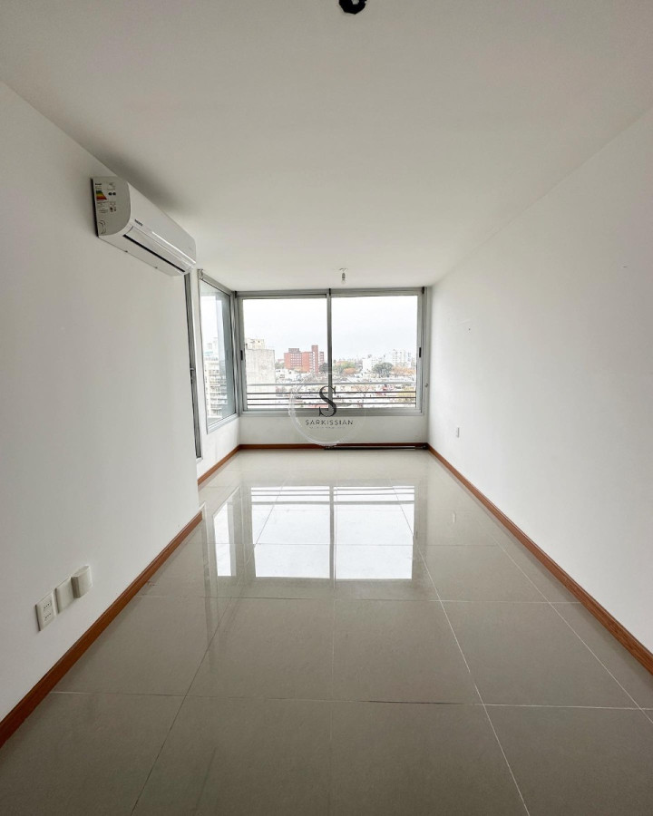 Apartamento ID.7 - Hermoso Apartamento A La Venta/ Un Dormitorio/ Ideal /terraza Exclusiva/garage