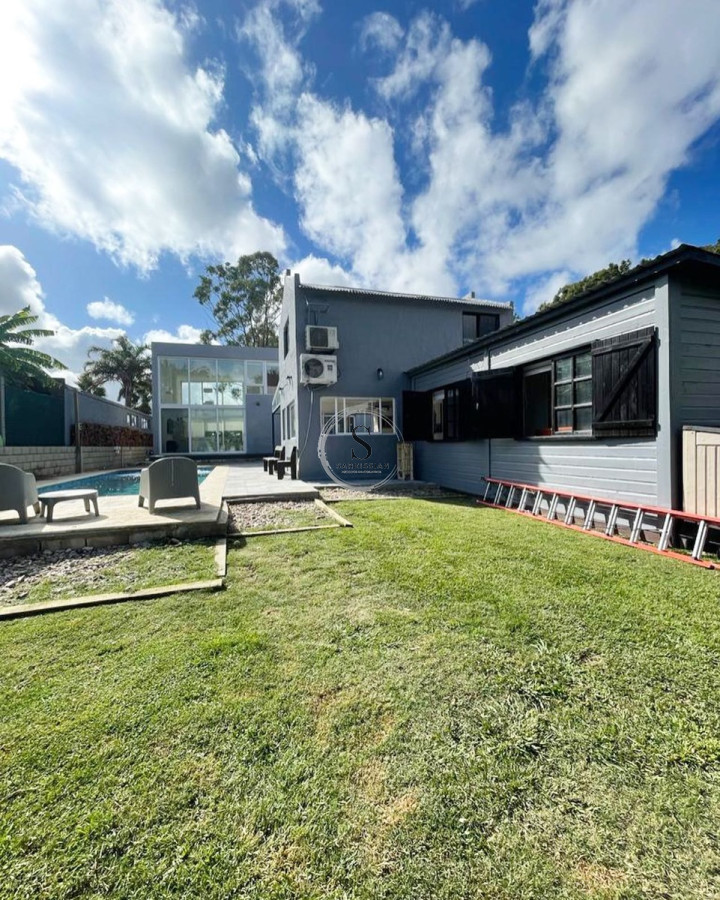 Casa ID.40 - Hermosa Casa A La Venta En Atlántida/dos Dormitorios/2 Cocheras