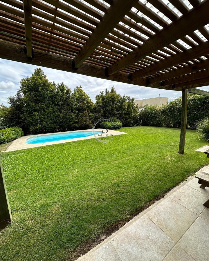 Casa ID.189 - HERMOSA CASA