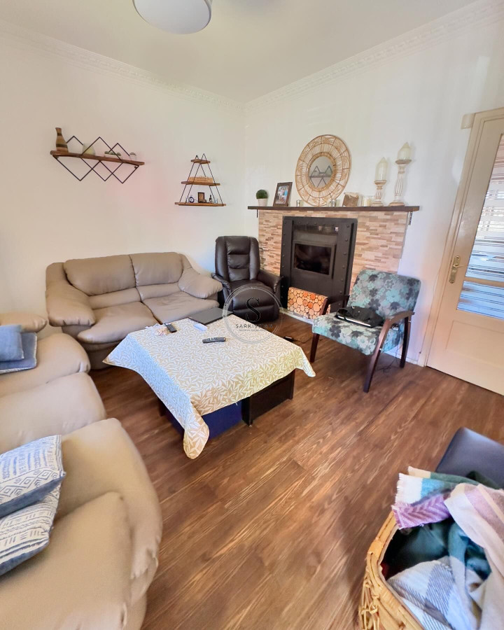 Casa ID.177 - VENTA BRAZO ORIENTAL 4 DORMITORIOS