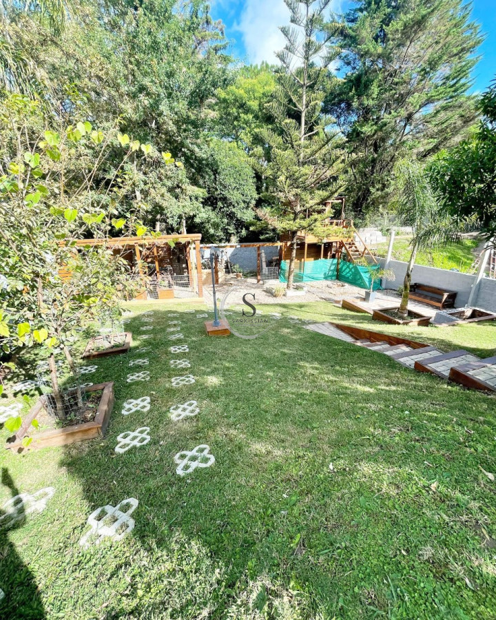 Casa ID.38 - Venta Atlantida, Gran Terreno, Piscina, Apto Invitados