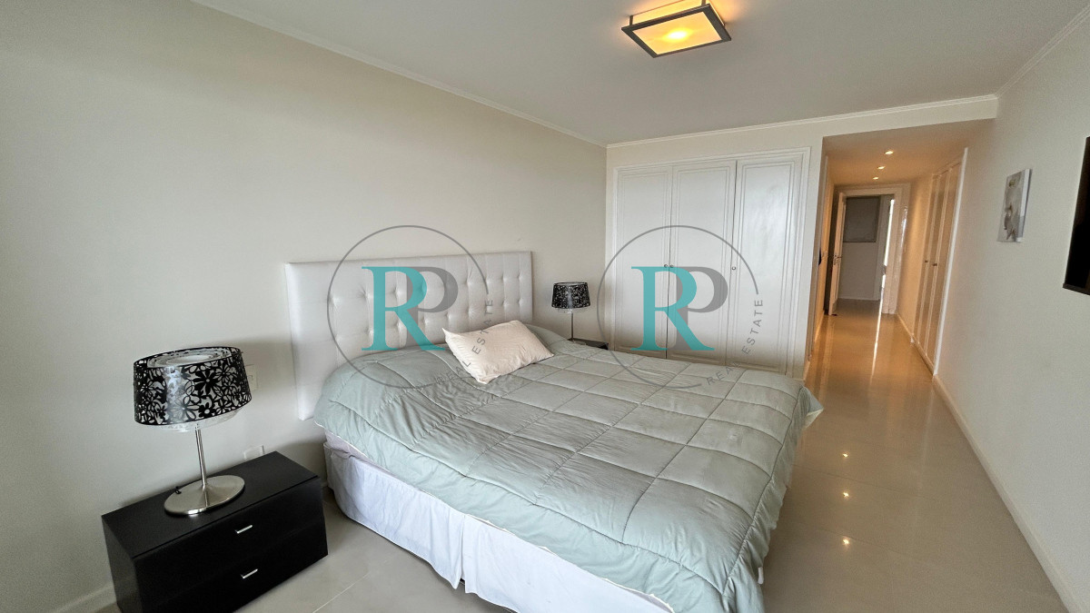 Apartamento ID.1748 - Apartamento en Imperiale de 3 dormitorios vista al mar