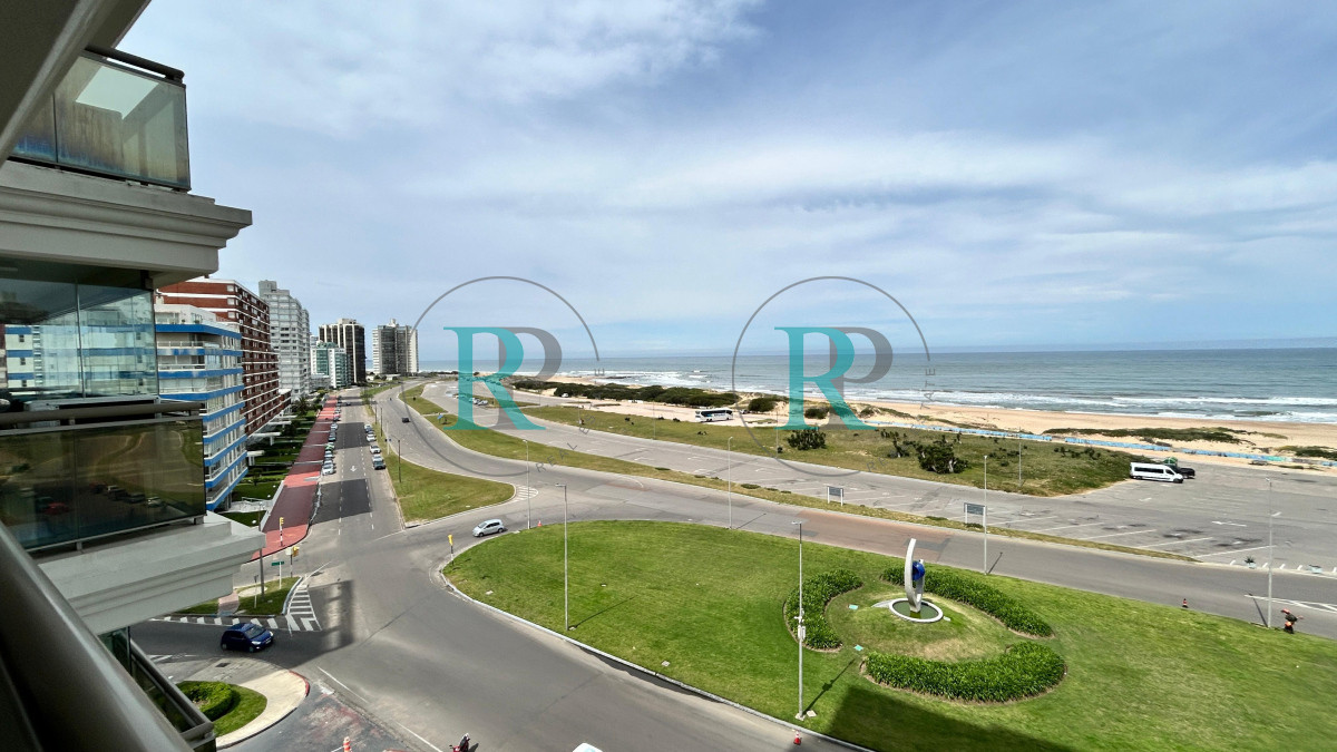 Apartamento ID.1748 - Apartamento en Imperiale de 3 dormitorios vista al mar