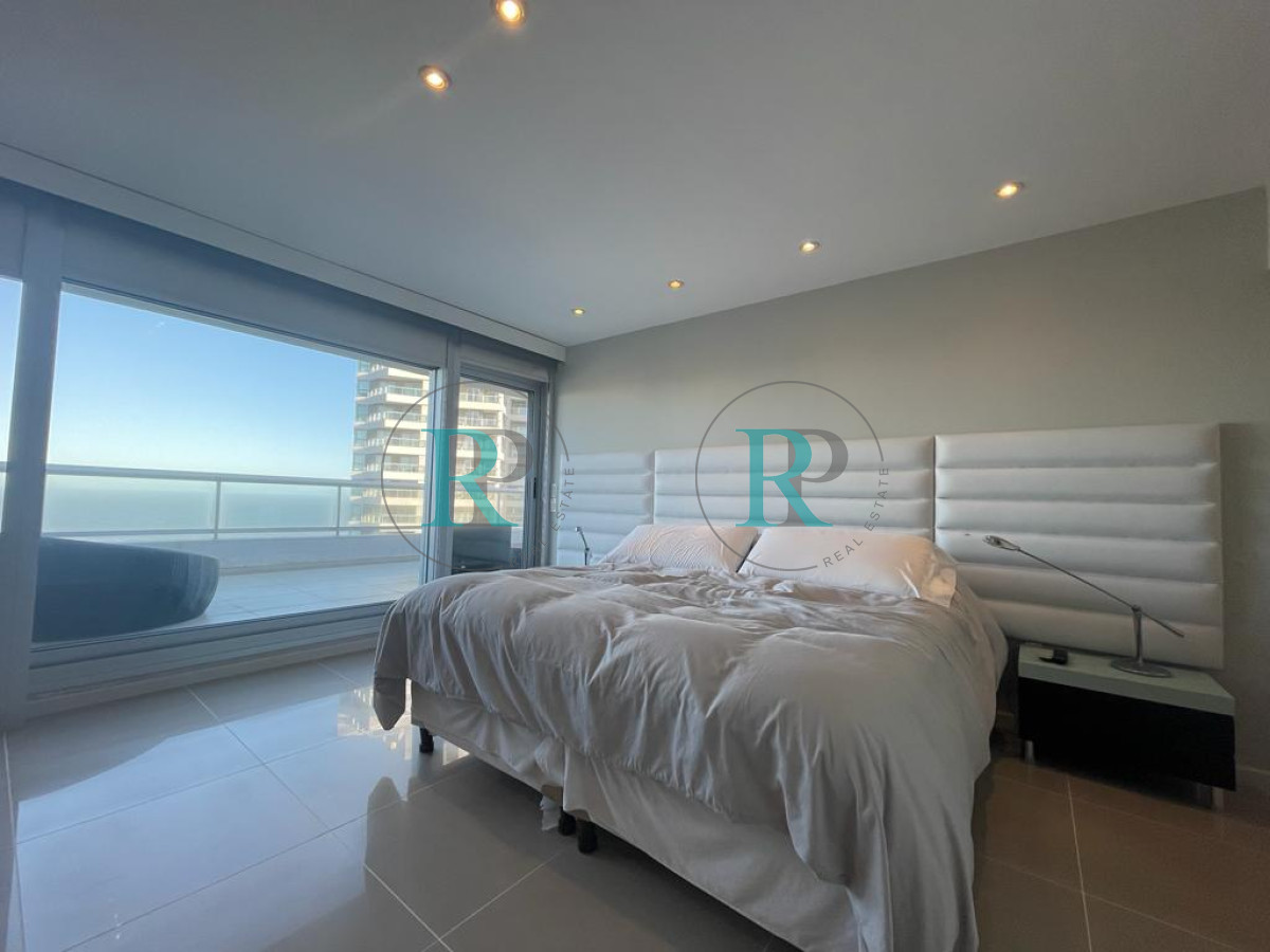 Apartamento ID.1750 - Venta Penthouse en Quartier del Mar, Playa Brava   
