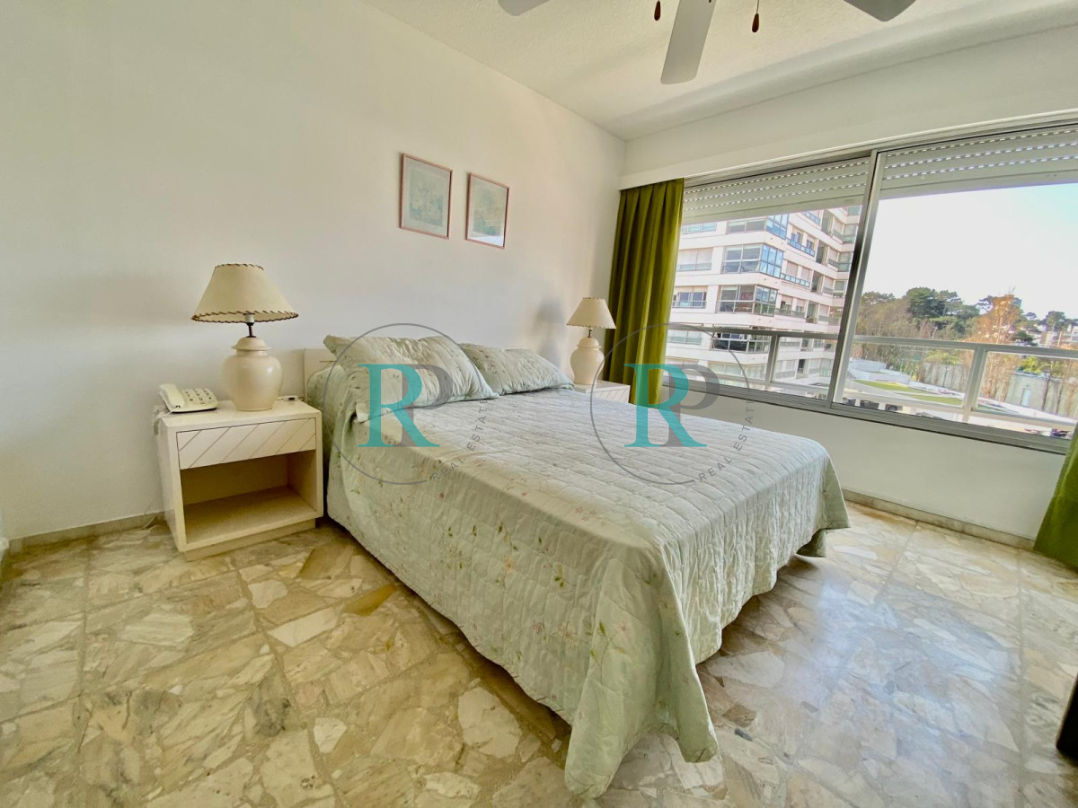 Apartamento ID.2248 - Unidad de 2 dormitorios y medio en complejo Lincoln Center