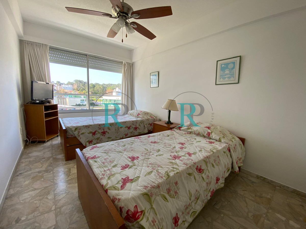 Apartamento ID.2248 - Unidad de 2 dormitorios y medio en complejo Lincoln Center