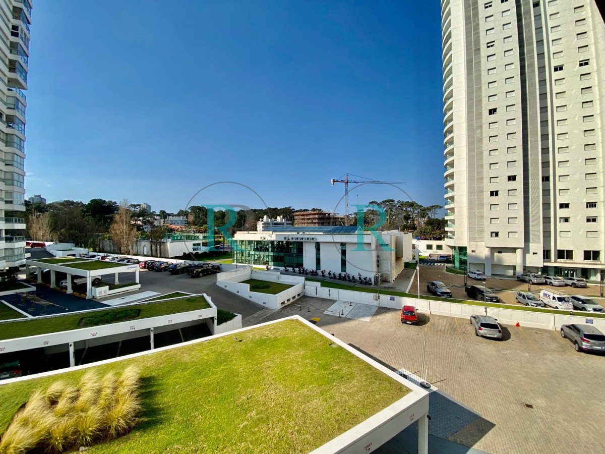 Apartamento ID.2248 - Unidad de 2 dormitorios y medio en complejo Lincoln Center