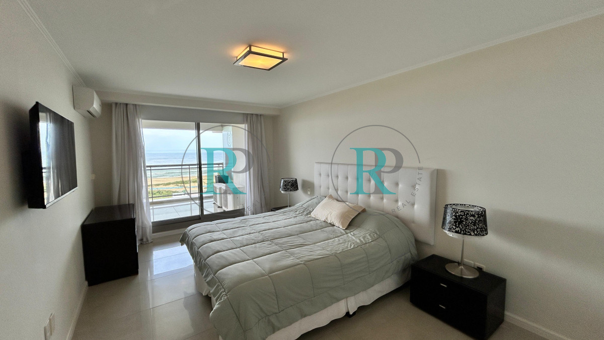 Apartamento ID.1748 - Apartamento en Imperiale de 3 dormitorios vista al mar