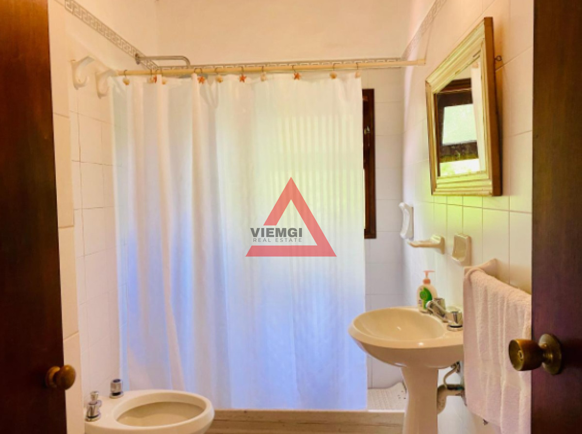 Casa ID.107 - Casa de 3 dormitorios en La Barra, Montoya