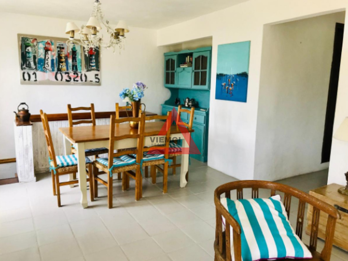 Casa ID.107 - Casa de 3 dormitorios en La Barra, Montoya