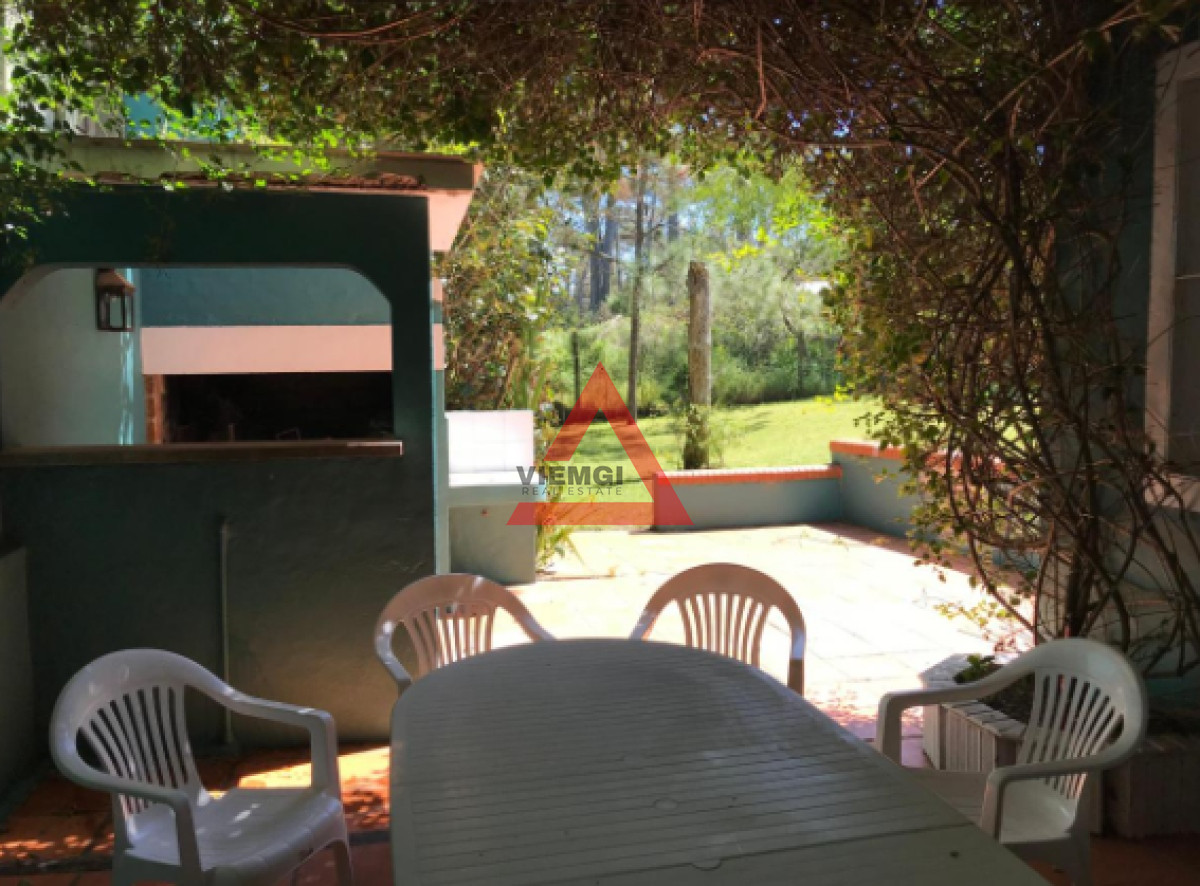 Casa ID.107 - Casa de 3 dormitorios en La Barra, Montoya