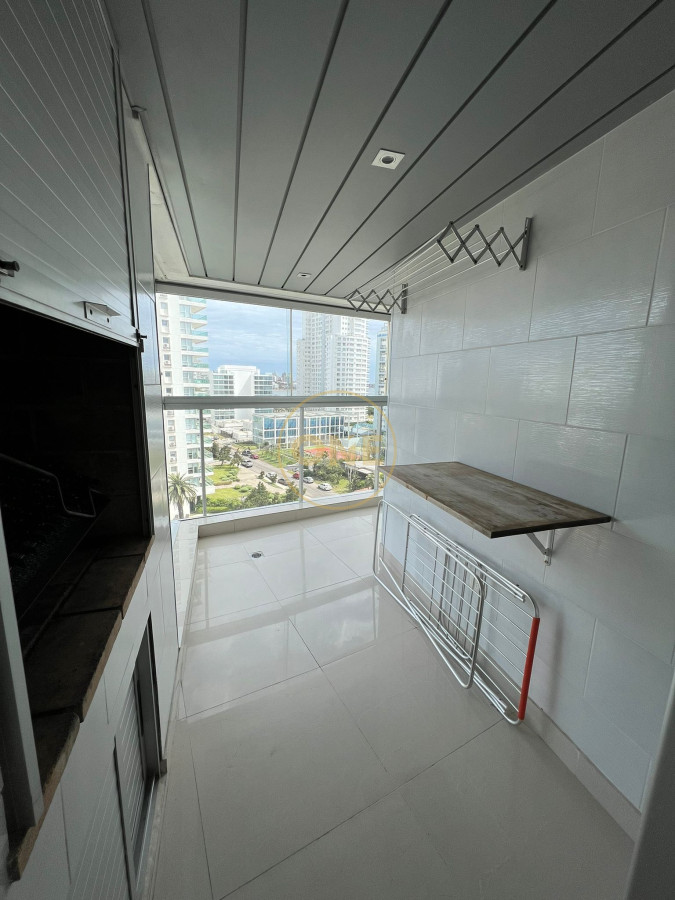 Apartamento ID.1916 - Apartamento de 2 dormitorios con vista al mar Miami Boulevard