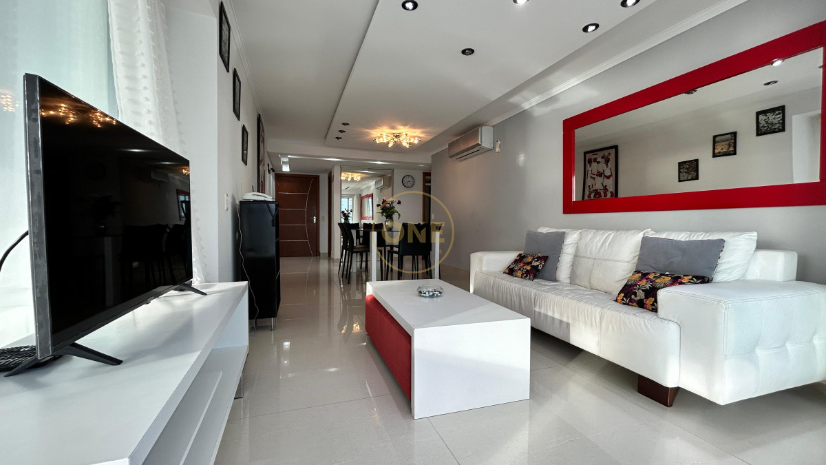 Apartamento ID.1916 - Apartamento de 2 dormitorios con vista al mar Miami Boulevard
