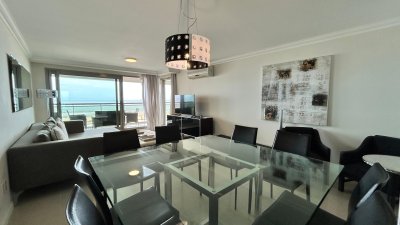 Apartamento en Imperiale de 3 dormitorios vista al mar