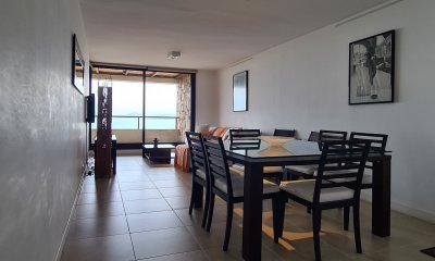 Apto frente al mar en Punta Ballena