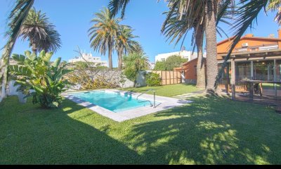 Casa de 4 dormitorios + piscina en la Peninsula, Punta del este