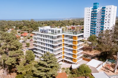 Apartamento de 2 dormitorios en venta, en Roosevelt, Punta Del Este