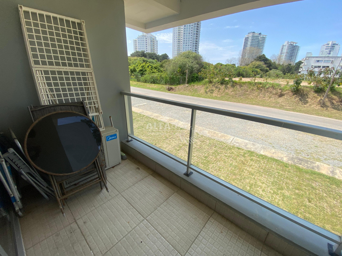 Apartamento ID.6686 - Venta apartamento un dormitorio punta del este aidy grill 