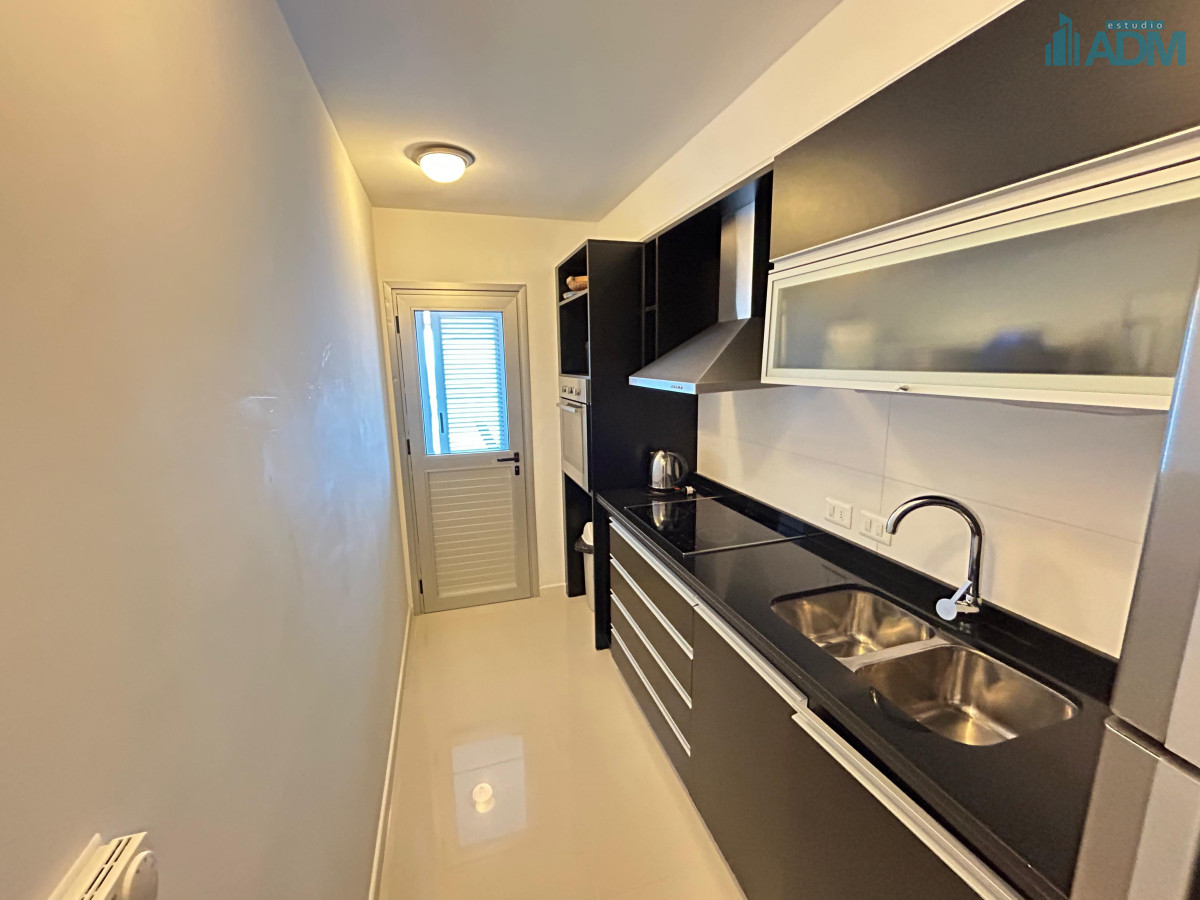 Apartamento ID.1501 - Punta del Este, 3 dormitorios con vista directa al mar