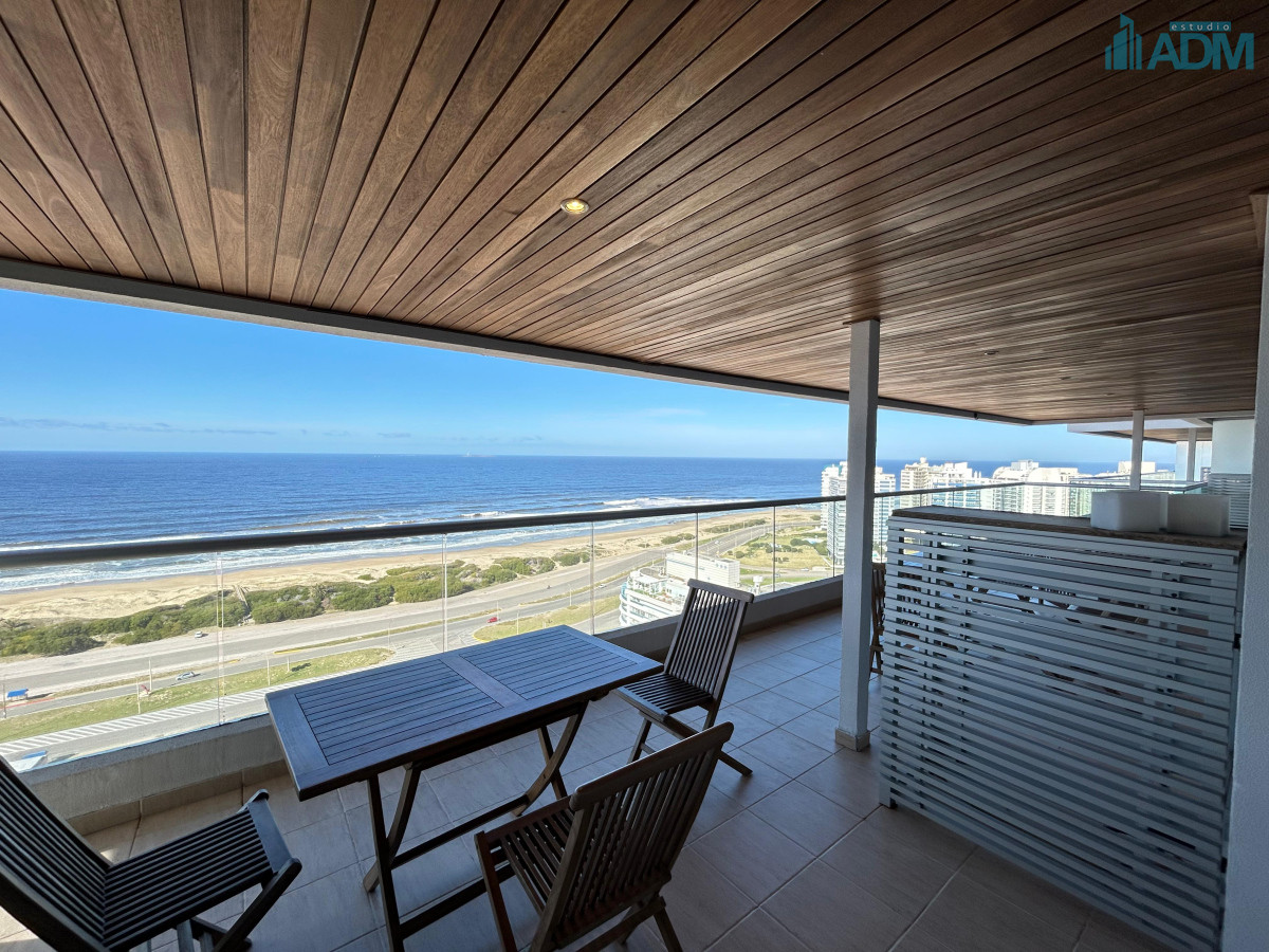 Apartamento ID.1501 - Punta del Este, 3 dormitorios con vista directa al mar