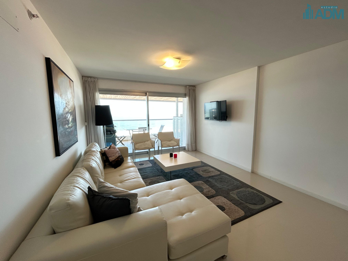 Apartamento ID.1501 - Punta del Este, 3 dormitorios con vista directa al mar