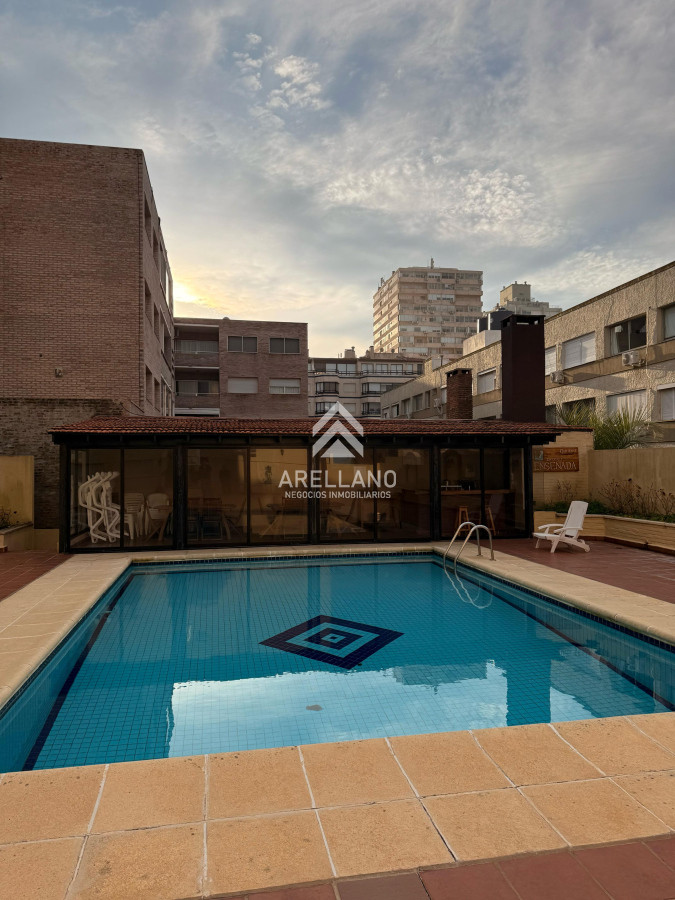 Apartamento ID.5154 - APARTAMENTO EN VENTA Y ALQUILER FRENTE AL MAR PUNTA DEL ESTE 3 DORMITORIOS