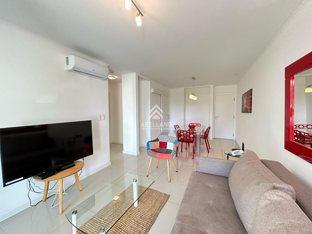 Apartamento ID.5699 - Venta apartamento 1 dormitorio punta del este Aidy Grill edificio Wind Tower