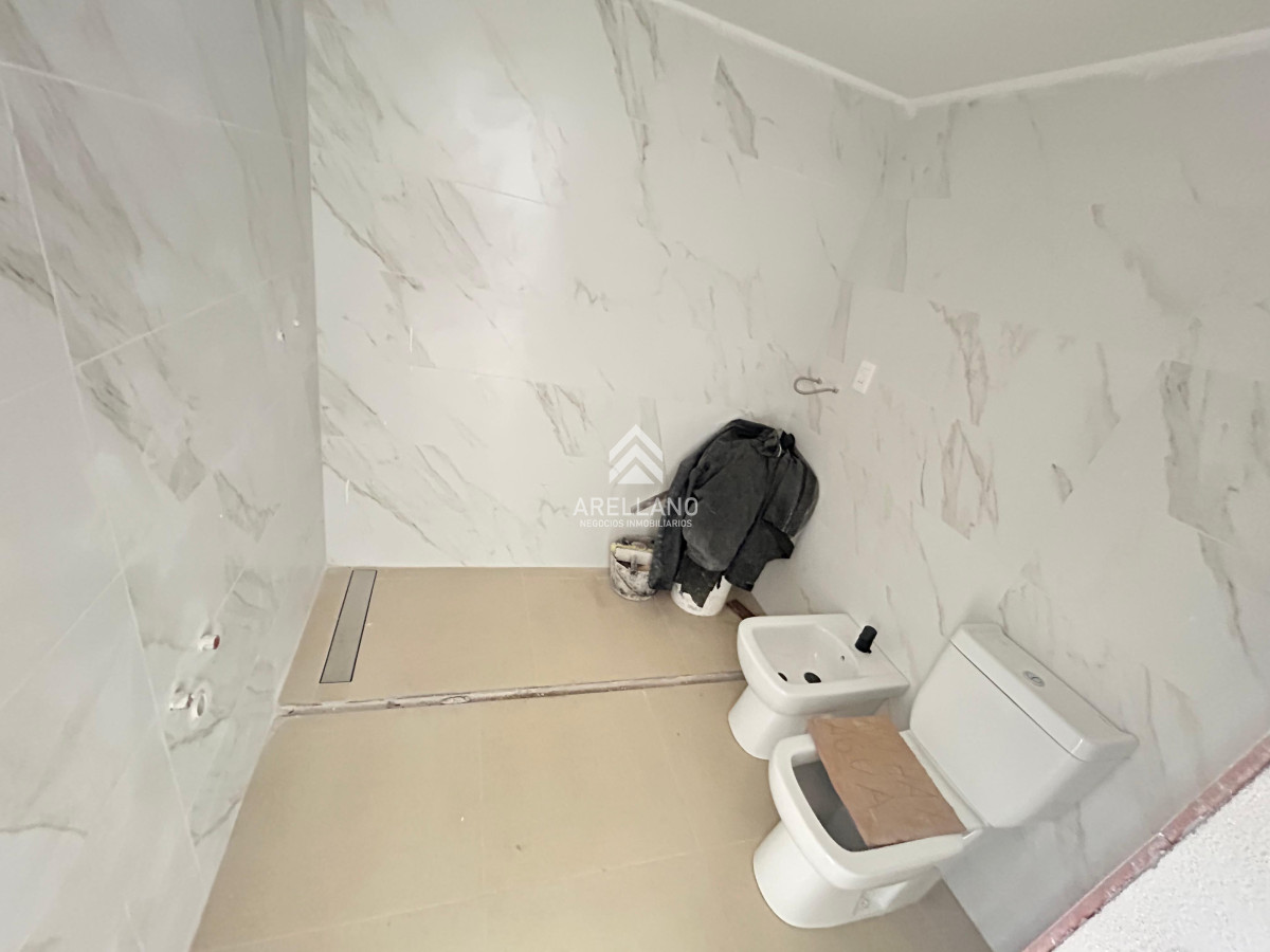 Apartamento ID.5287 - Venta apartamento 1 dormitorio punta del este edificio GENOVE