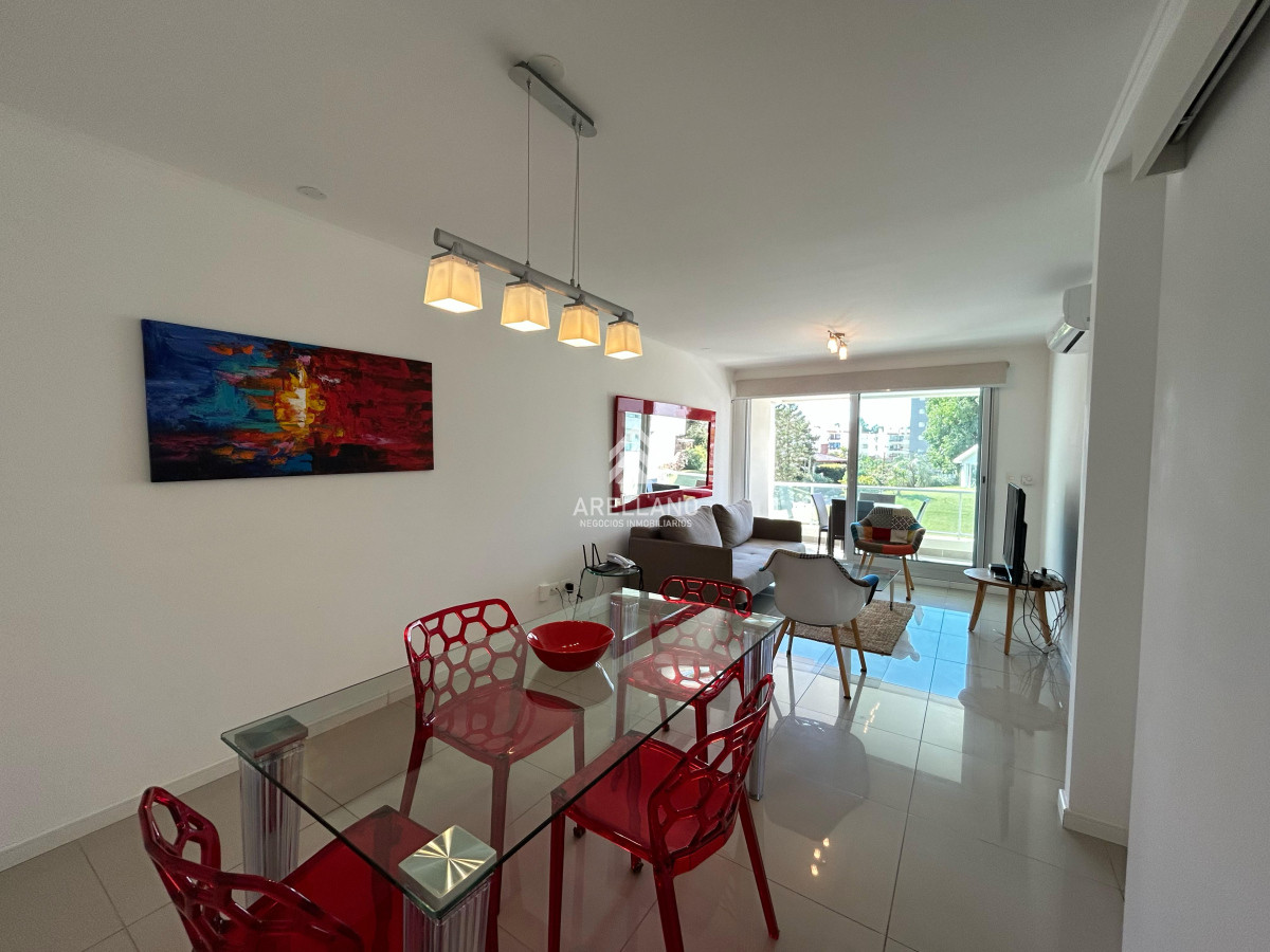 Apartamento ID.5699 - Venta apartamento 1 dormitorio punta del este Aidy Grill edificio Wind Tower