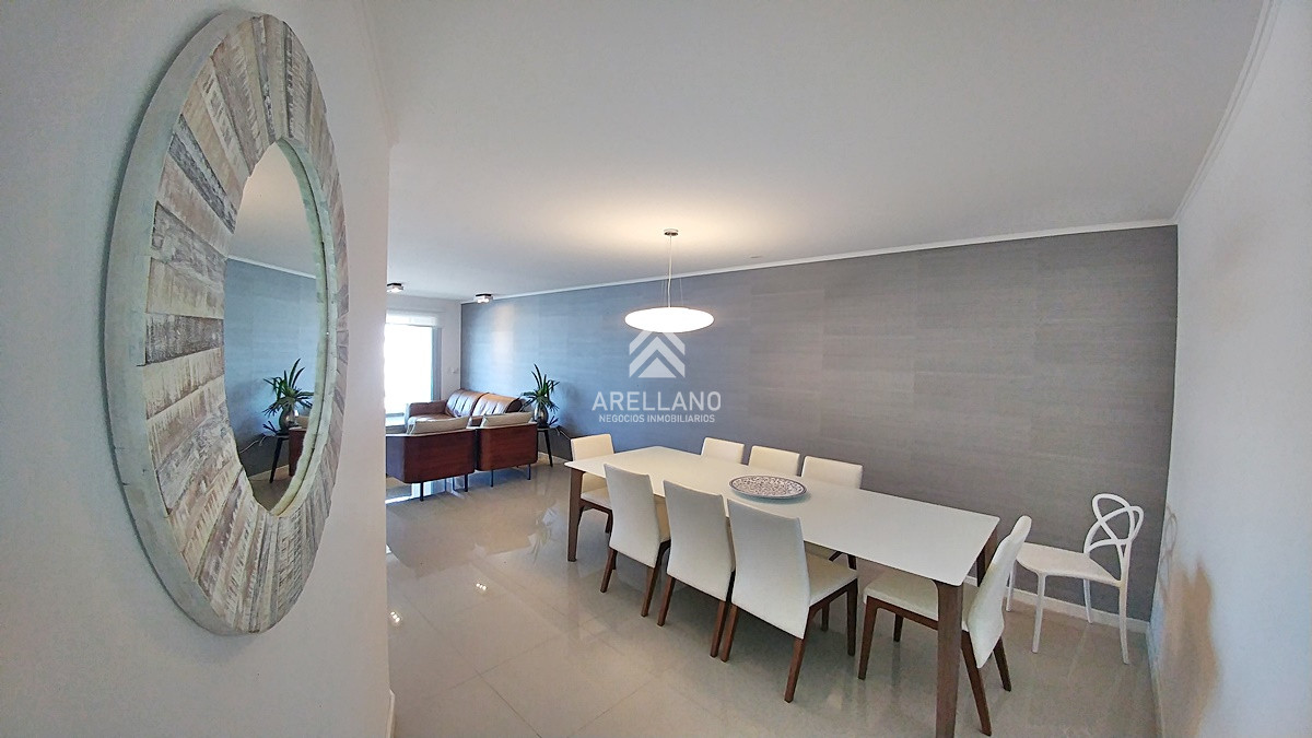 Apartamento ID.5640 - Venta Apartamento 3 dormitorios en Punta del Este