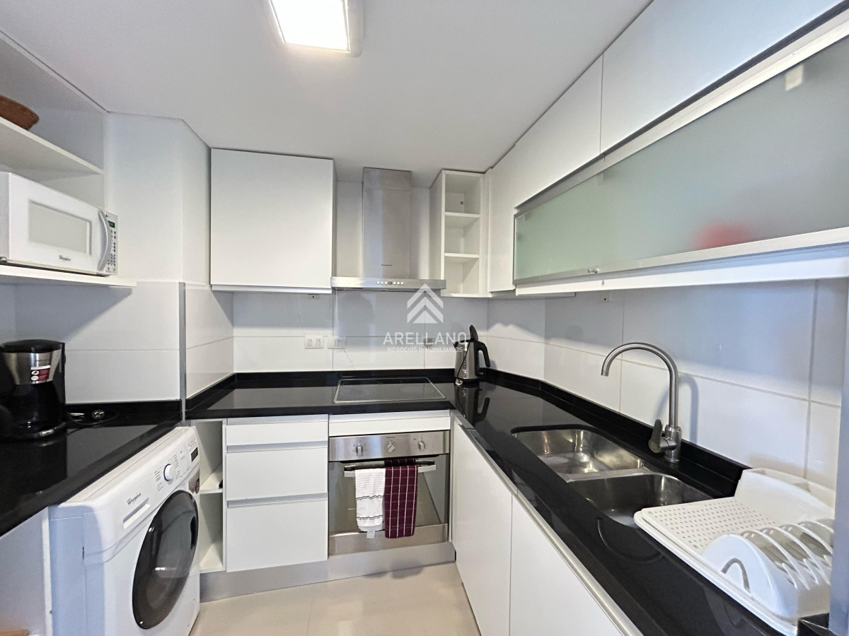 Apartamento ID.5699 - Venta apartamento 1 dormitorio punta del este Aidy Grill edificio Wind Tower