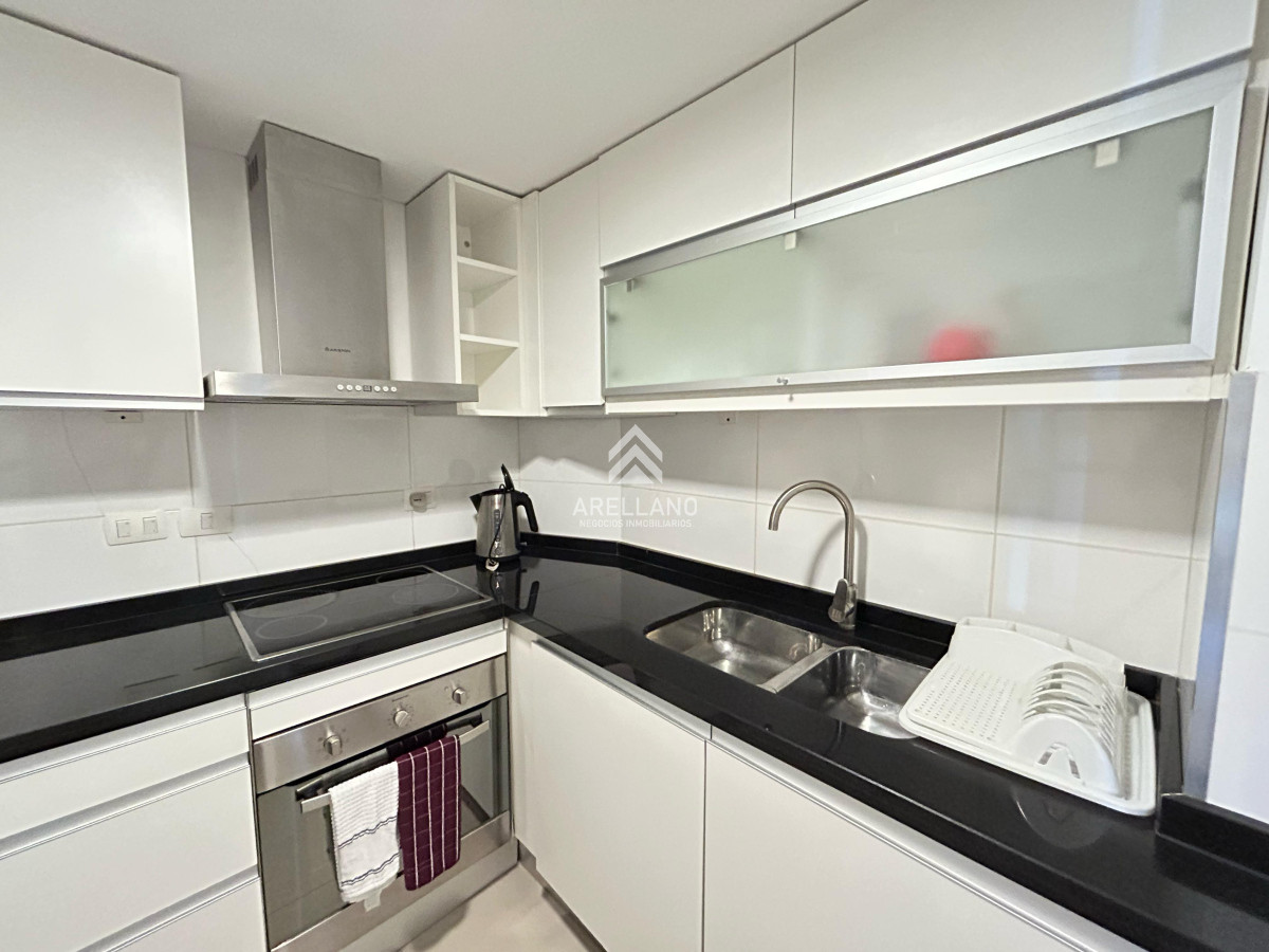 Apartamento ID.5699 - Venta apartamento 1 dormitorio punta del este Aidy Grill edificio Wind Tower