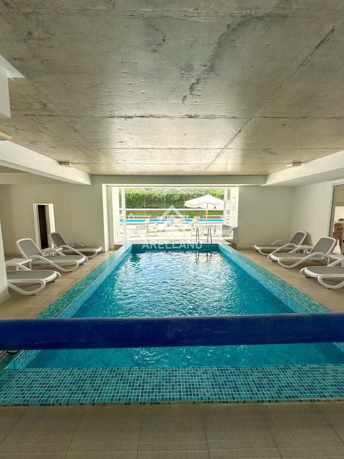 Apartamento ID.5153 - Penthouse en Venta de 3 Dormitorios en Punta del Este