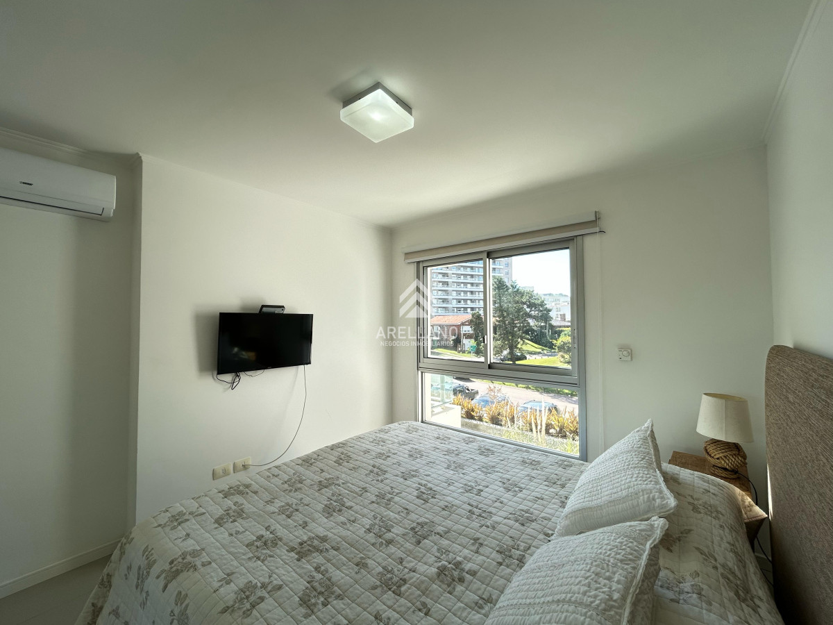 Apartamento ID.5699 - Venta apartamento 1 dormitorio punta del este Aidy Grill edificio Wind Tower