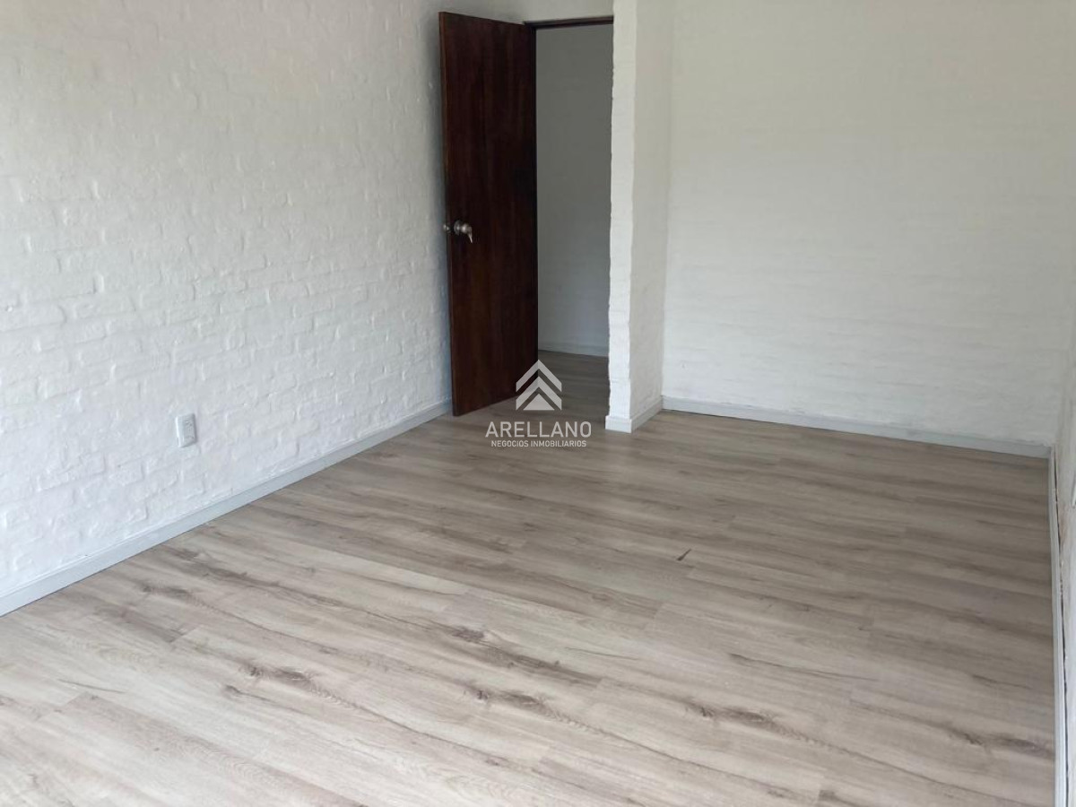 Casa ID.5043 - Casa de 3 dormitorios y 3 Baños en Barrio Privado Punta Ballena 