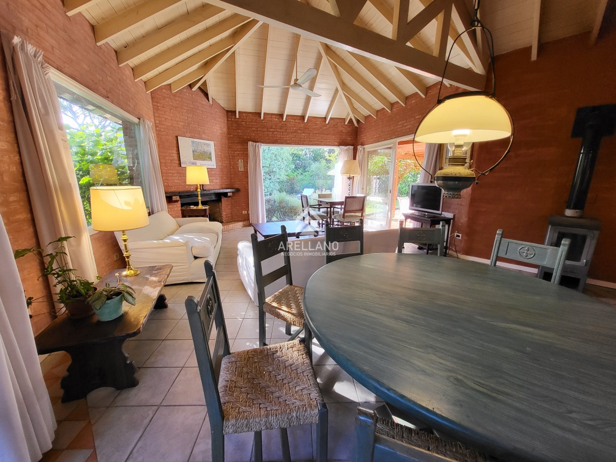 Casa ID.3272 - Casa en venta en Punta del Este, barrio privado, barrio cerrado La Arbolada